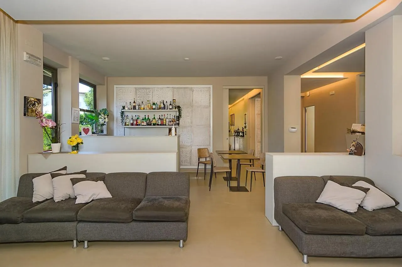 Hotel Etruria Forte dei Marmi Italy