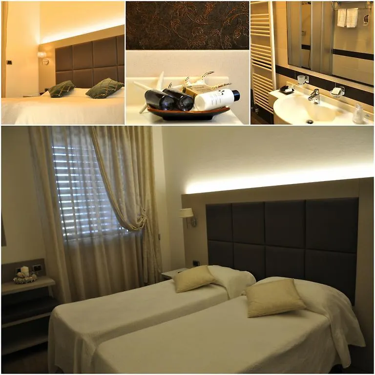 Hotel Etruria Forte dei Marmi 3*,  Italy